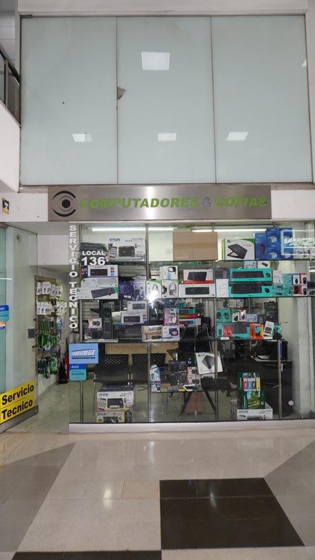 Computadores y Copias | Centro Comercial Monterrey Medellín
