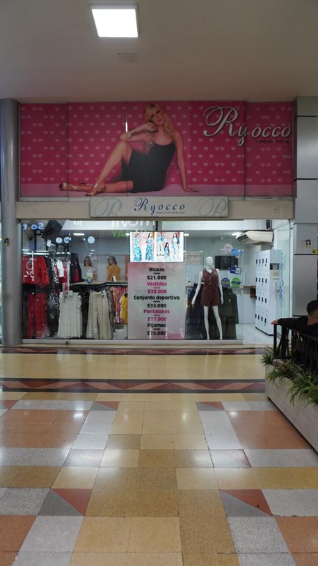 Ryocco | Centro Comercial Monterrey Medellín