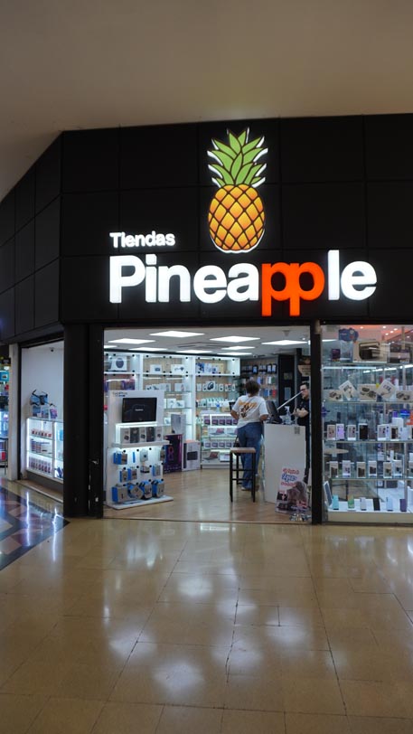 Tiendas Pineapple | Centro Comercial Monterrey Medellín