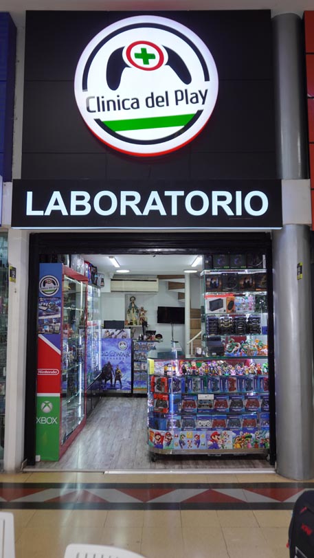 Clínica del Play | Centro Comercial Monterrey Medellín