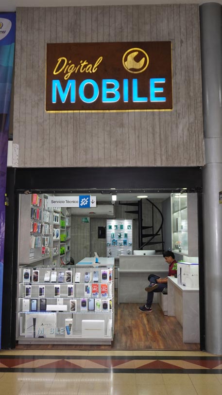Digital Mobile Tecnology | Centro Comercial Monterrey Medellín