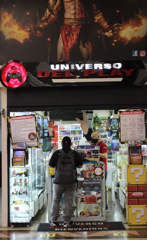 Universo del Play | Centro Comercial Monterrey Medellín