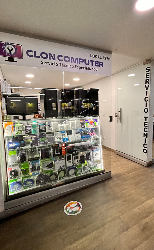 Clon Computers Evolution | Centro Comercial Monterrey Medellín