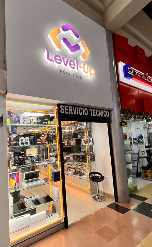 Level Up Enterprise S.A.S | Centro Comercial Monterrey Medellín