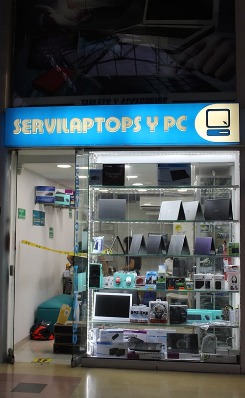 Servilaptops y Pc | Centro Comercial Monterrey Medellín