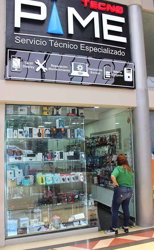 Pime Accesorios Tecnológicos | Centro Comercial Monterrey Medellín
