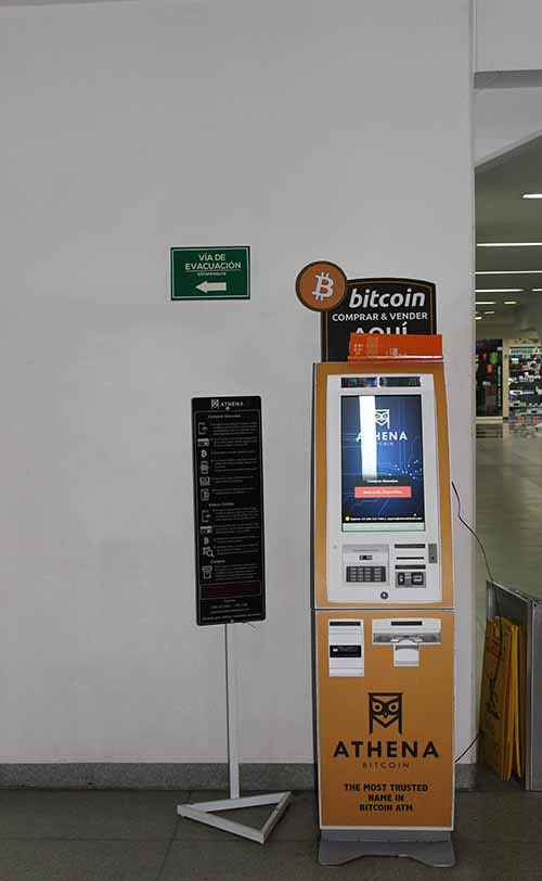 Cajero de moneda virtual | Centro Comercial Monterrey Medellín