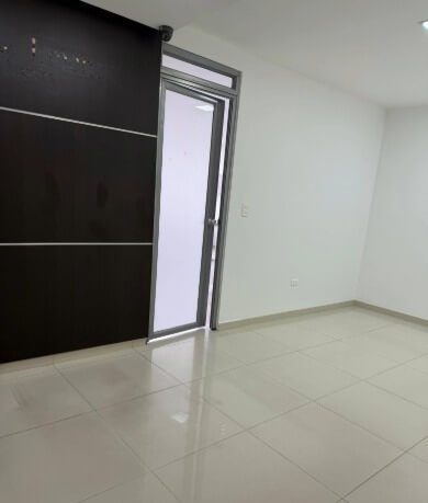 espacio-disponible-oficina-1017-monterrey-2