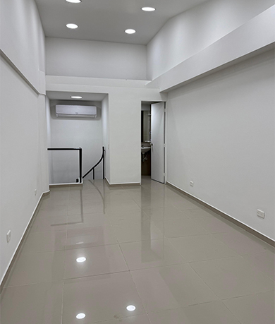 1025-local-295-1-ed-monterrey